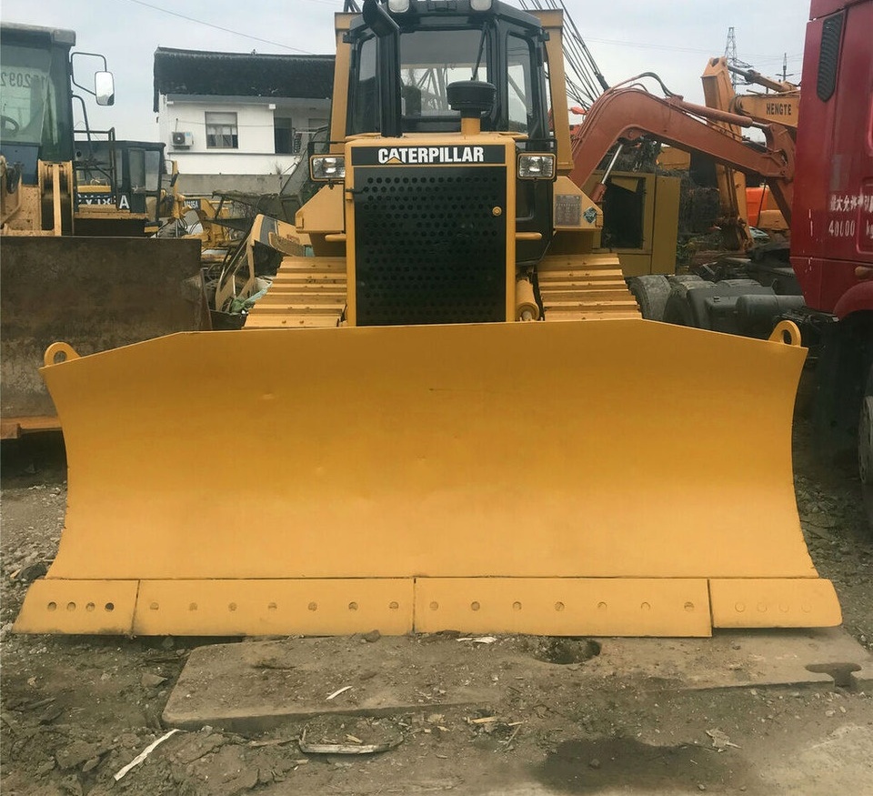Caterpillar D5M - Bulldozer: das Bild 3 Caterpillar D5M - Bulldozer: das Bild 3