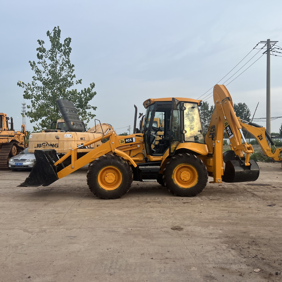 JCB 4CX - Baggerlader: das Bild 2 JCB 4CX - Baggerlader: das Bild 2