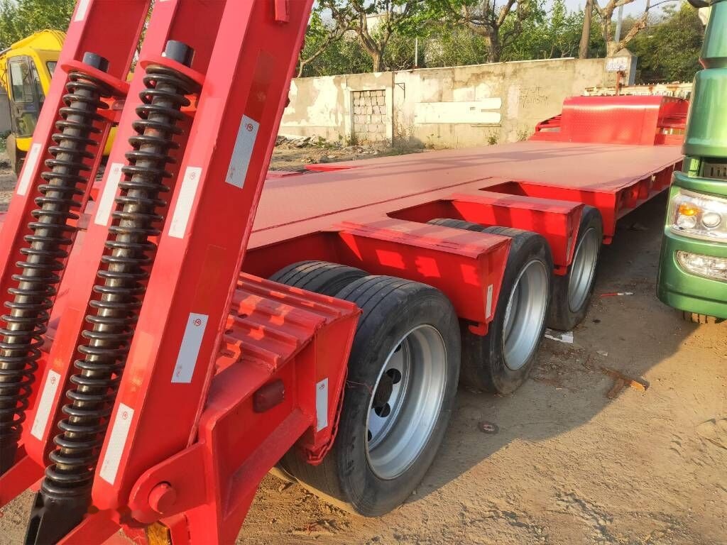 KUNBO LKB9400TDP - Tieflader Anhänger: das Bild 2 KUNBO LKB9400TDP - Tieflader Anhänger: das Bild 2