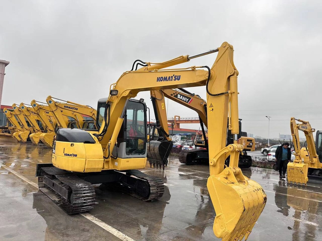 Komatsu PC78US - Kettenbagger: das Bild 3 Komatsu PC78US - Kettenbagger: das Bild 3