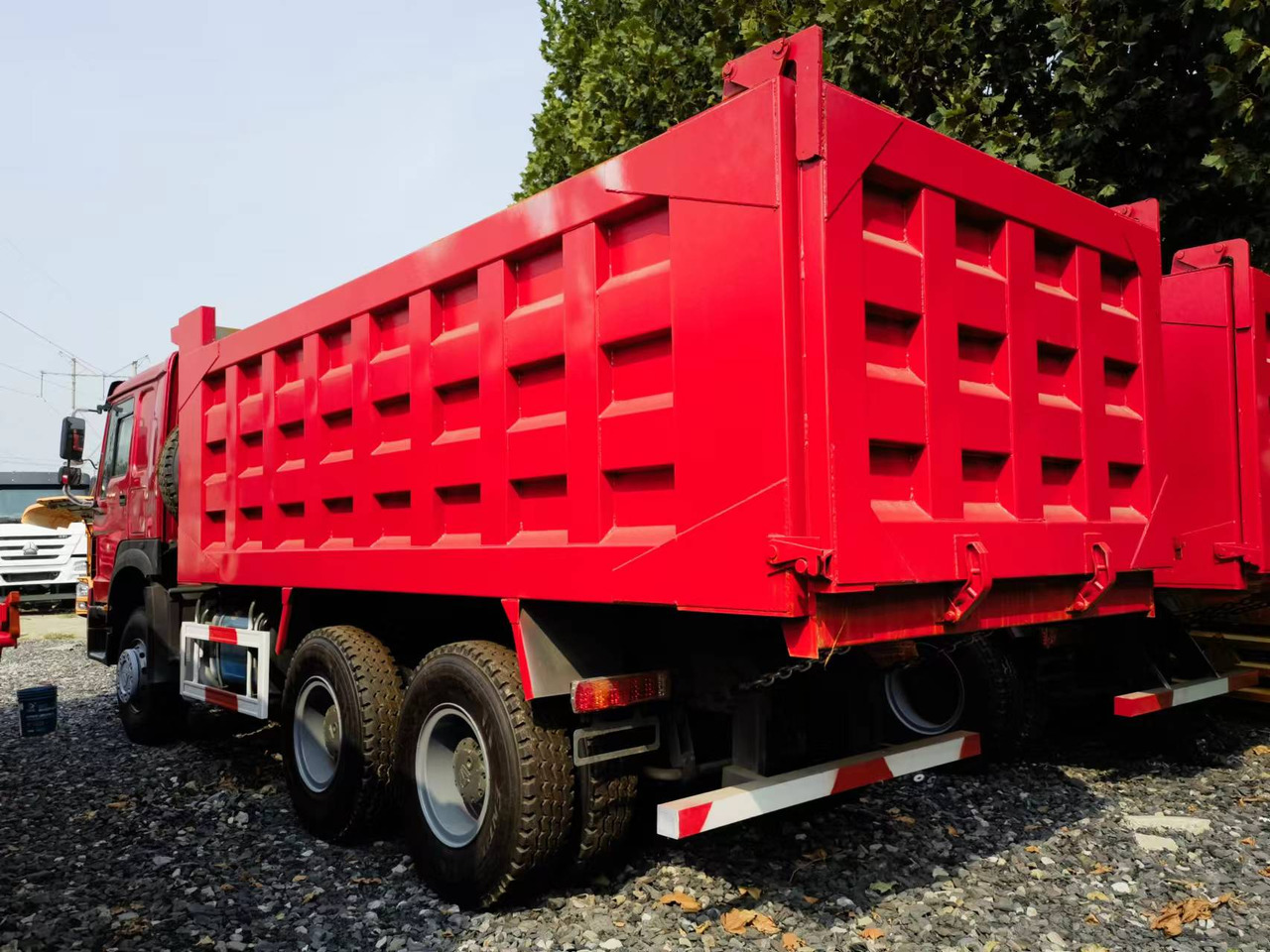 Kipper Sinotruk HOWO 371 6*4 Dump truck: das Bild 10