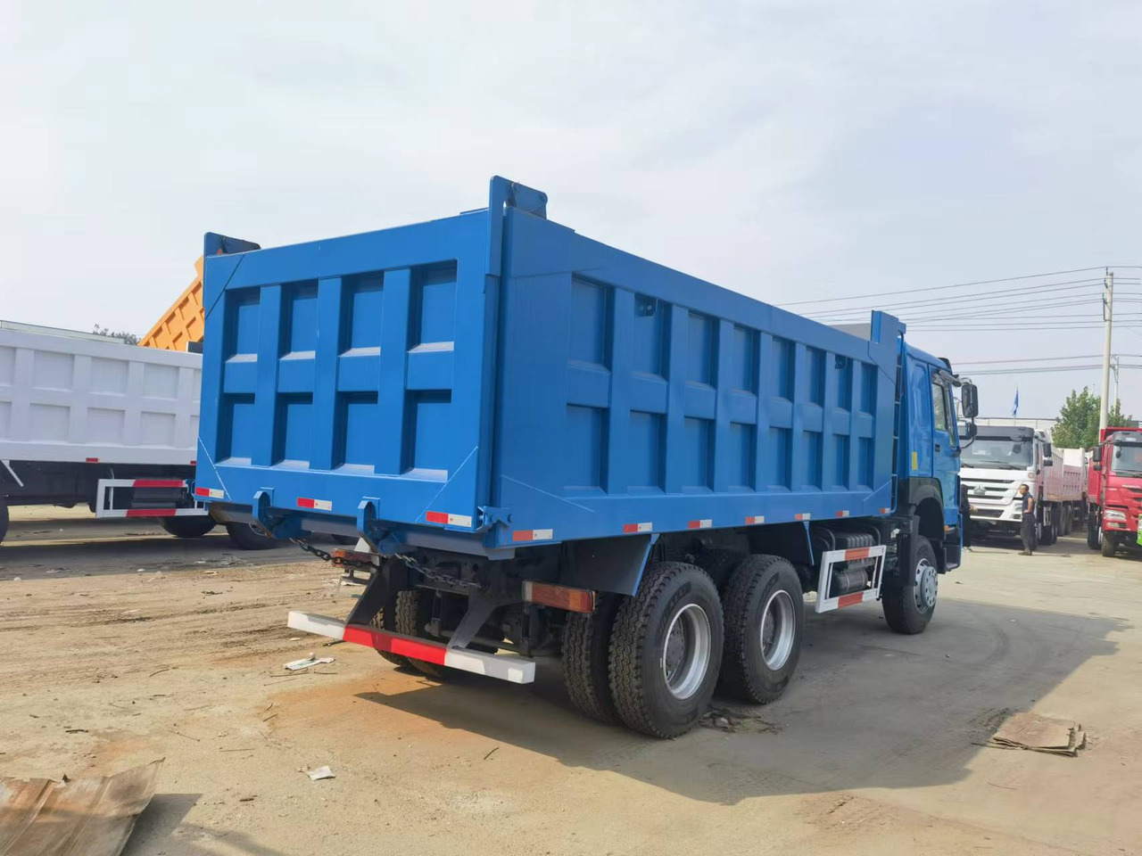 Kipper Sinotruk HOWO 371 6*4 Dump truck: das Bild 10