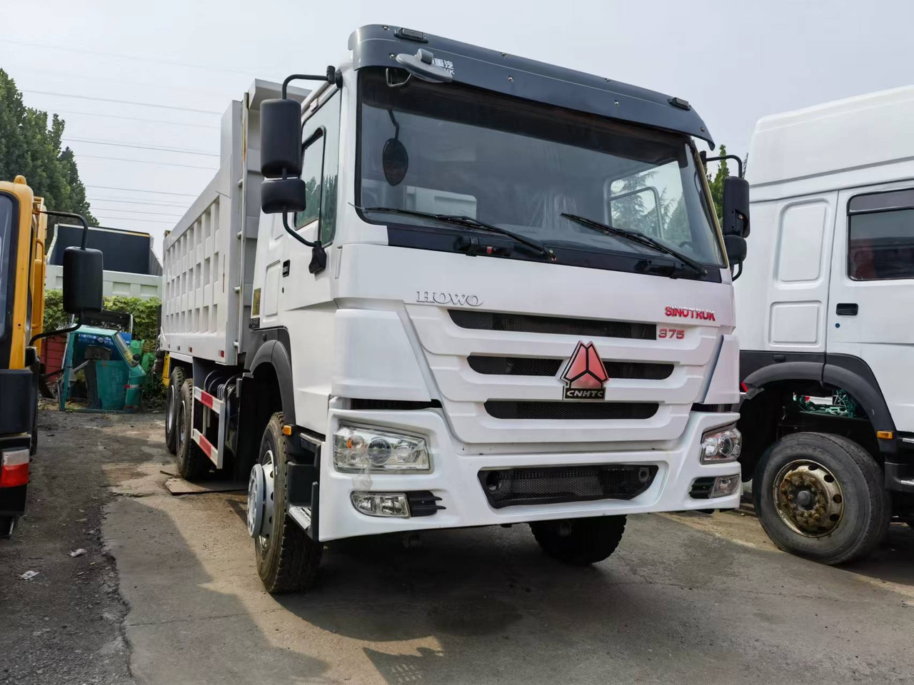 Sinotruk HOWO 375 6*4 Dump truck - Kipper: das Bild 1 Sinotruk HOWO 375 6*4 Dump truck - Kipper: das Bild 1