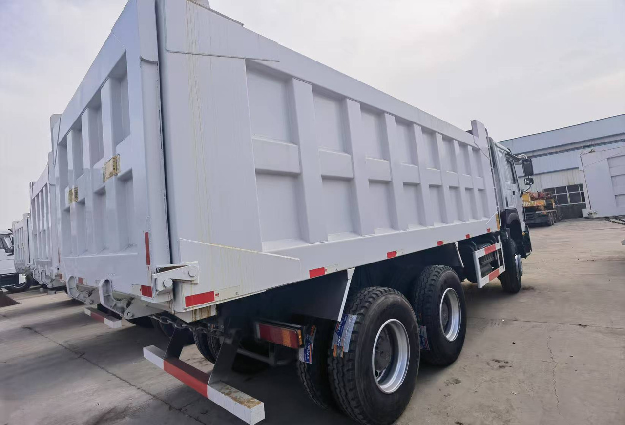 Sinotruk HOWO 375 6*4 Dump truck - Kipper: das Bild 3 Sinotruk HOWO 375 6*4 Dump truck - Kipper: das Bild 3