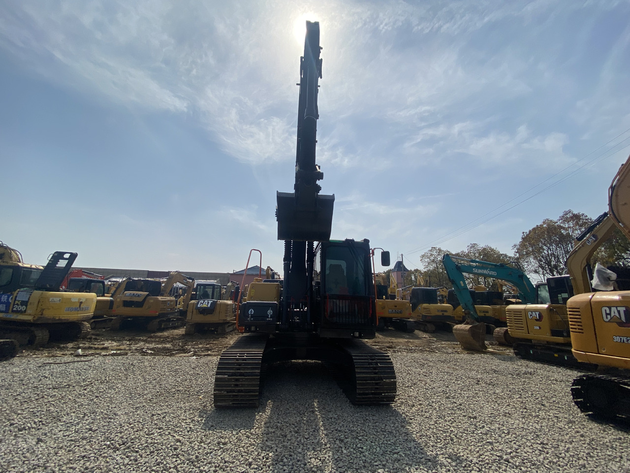 VOLVO EC140 - Bagger: das Bild 3 VOLVO EC140 - Bagger: das Bild 3