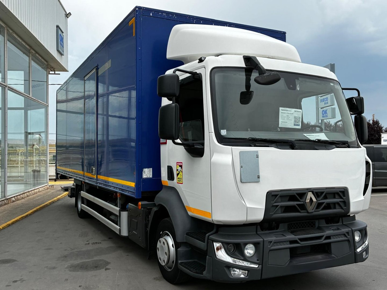 Caja cerrada Renault D120-210 - Koffer LKW: das Bild 3 Caja cerrada Renault D120-210 - Koffer LKW: das Bild 3