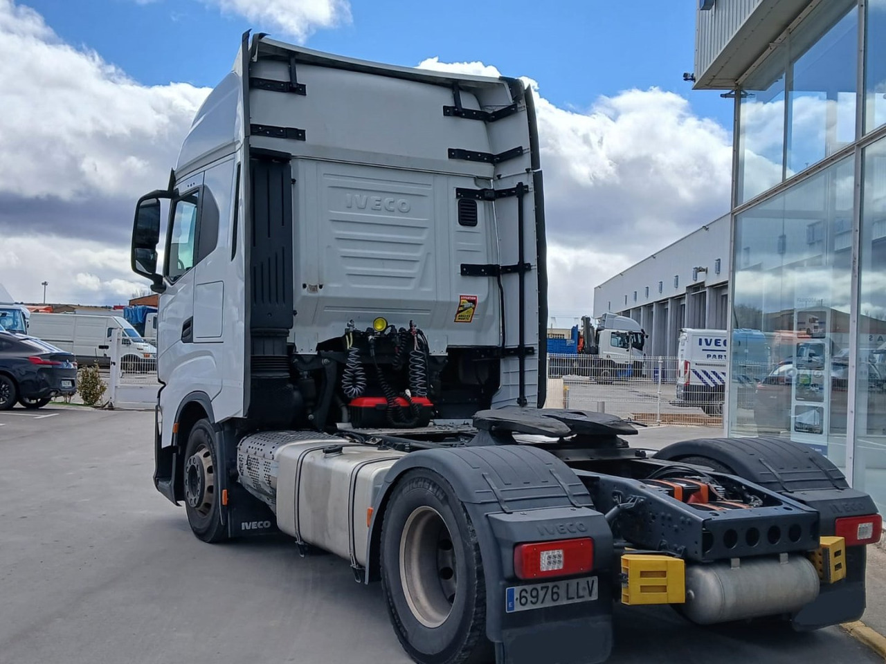 Cabeza Tractora IVECO 460 AUTOMATICO INTARDER ADR - Sattelzugmaschine: das Bild 4 Cabeza Tractora IVECO 460 AUTOMATICO INTARDER ADR - Sattelzugmaschine: das Bild 4