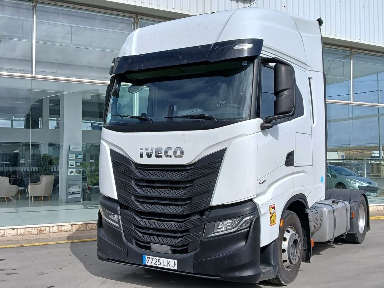 Cabeza Tractora IVECO 460 AUTOMATICO INTARDER ADR - Sattelzugmaschine: das Bild 1 Cabeza Tractora IVECO 460 AUTOMATICO INTARDER ADR - Sattelzugmaschine: das Bild 1