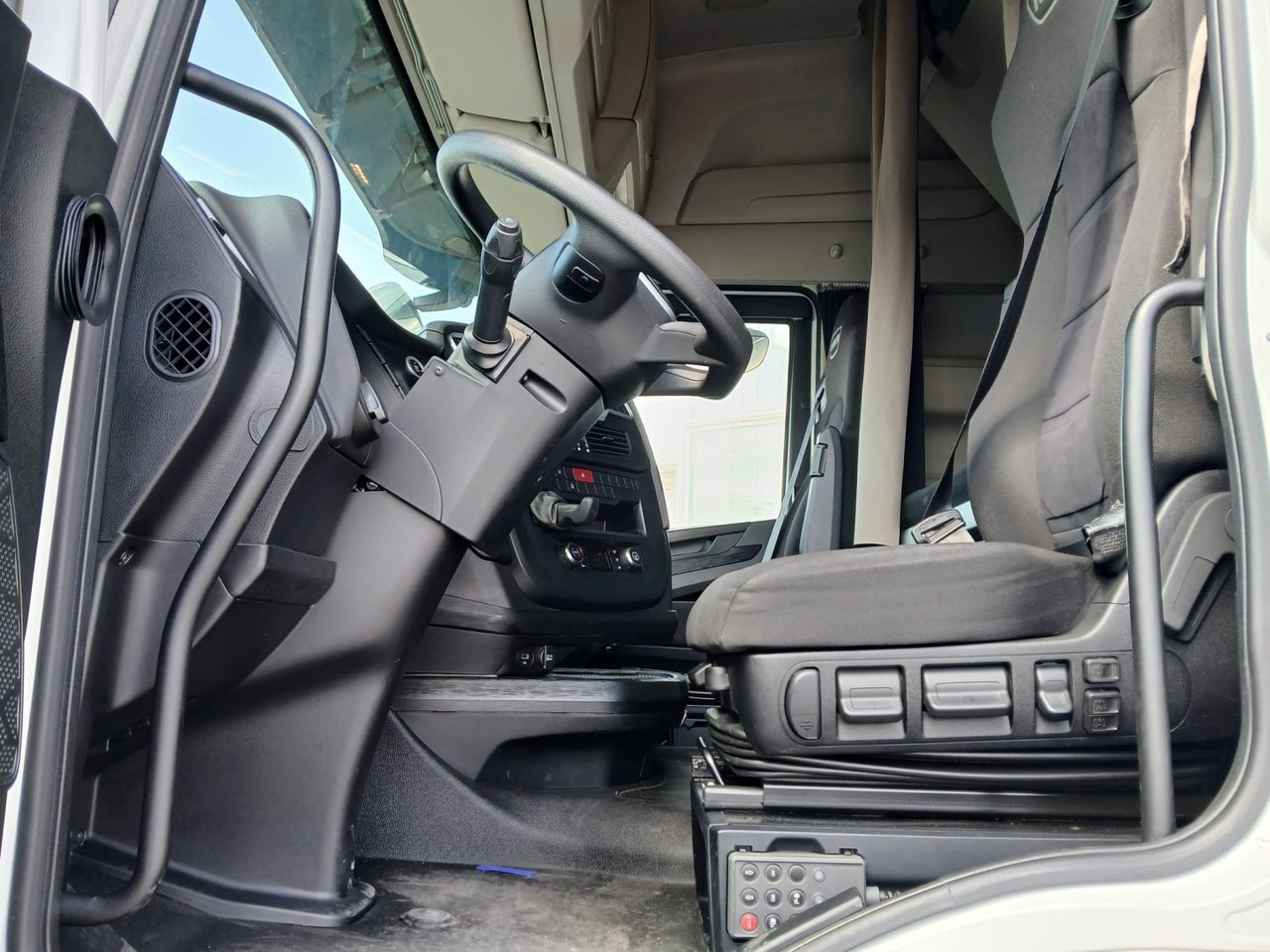 Cabeza Tractora IVECO 480 AUTOMATICO CON INTARDER - Leasing Cabeza Tractora IVECO 480 AUTOMATICO CON INTARDER: das Bild 7
