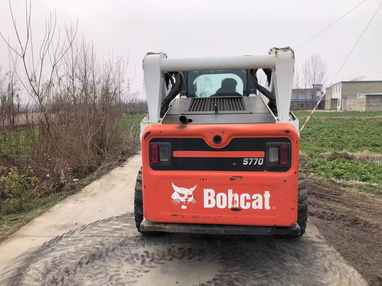 BOBCAT S 770 - Kompaktlader: das Bild 1 BOBCAT S 770 - Kompaktlader: das Bild 1