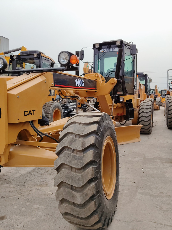 CAT 140G 140H 140K - Grader: das Bild 2 CAT 140G 140H 140K - Grader: das Bild 2
