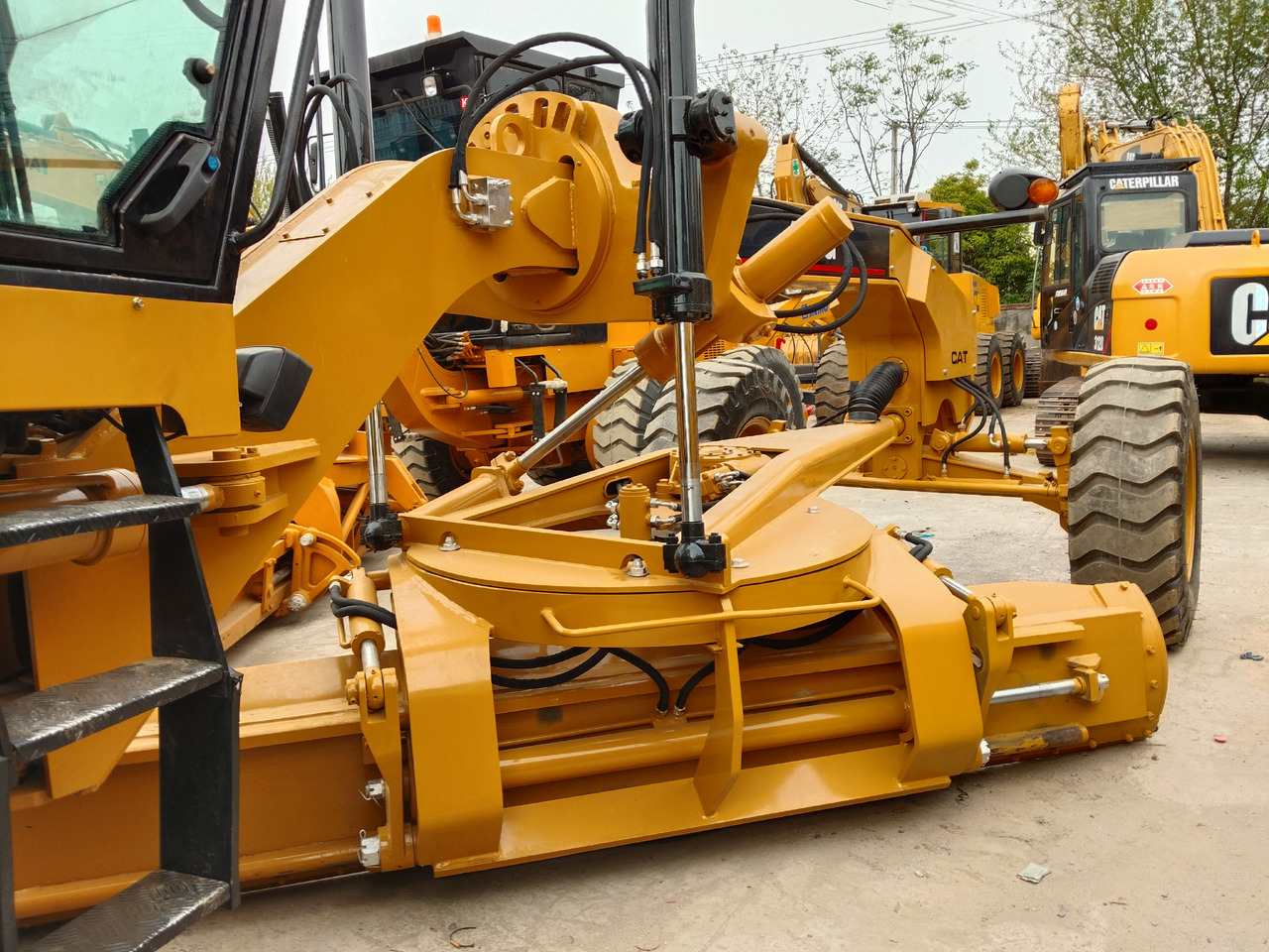 Grader CATERPILLAR 140G CAT 140H  140K: das Bild 9