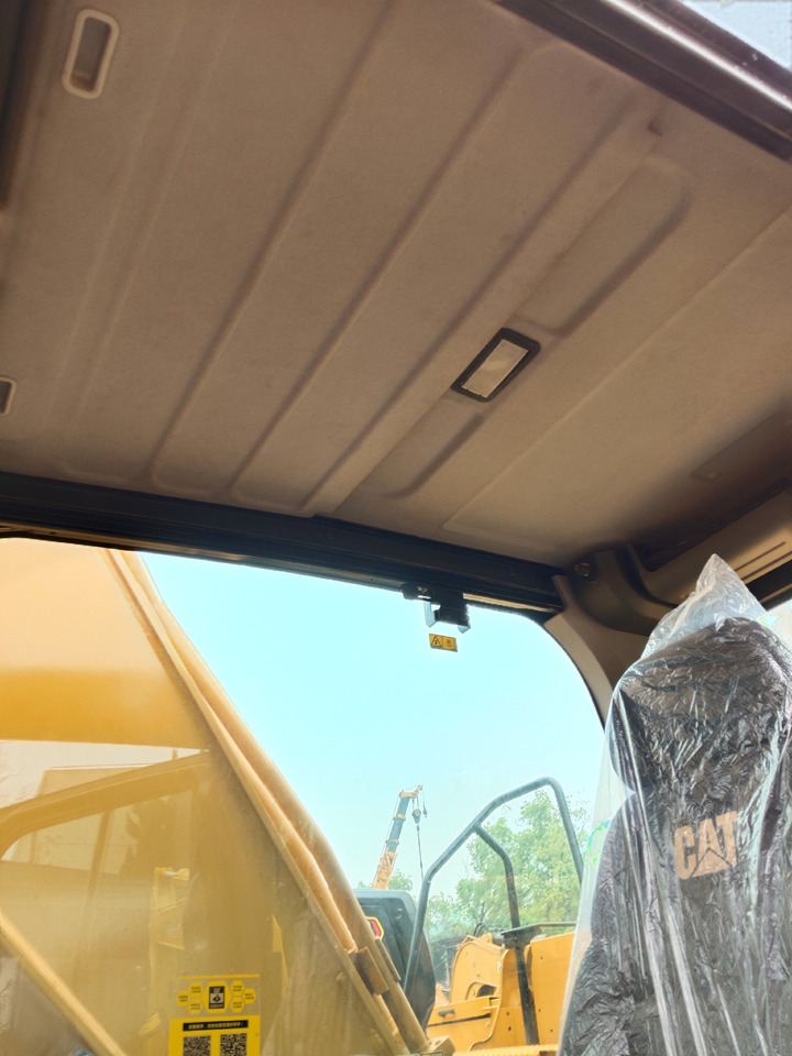 CATERPILLAR 330GC CAT 330 GC - Kettenbagger: das Bild 2 CATERPILLAR 330GC CAT 330 GC - Kettenbagger: das Bild 2