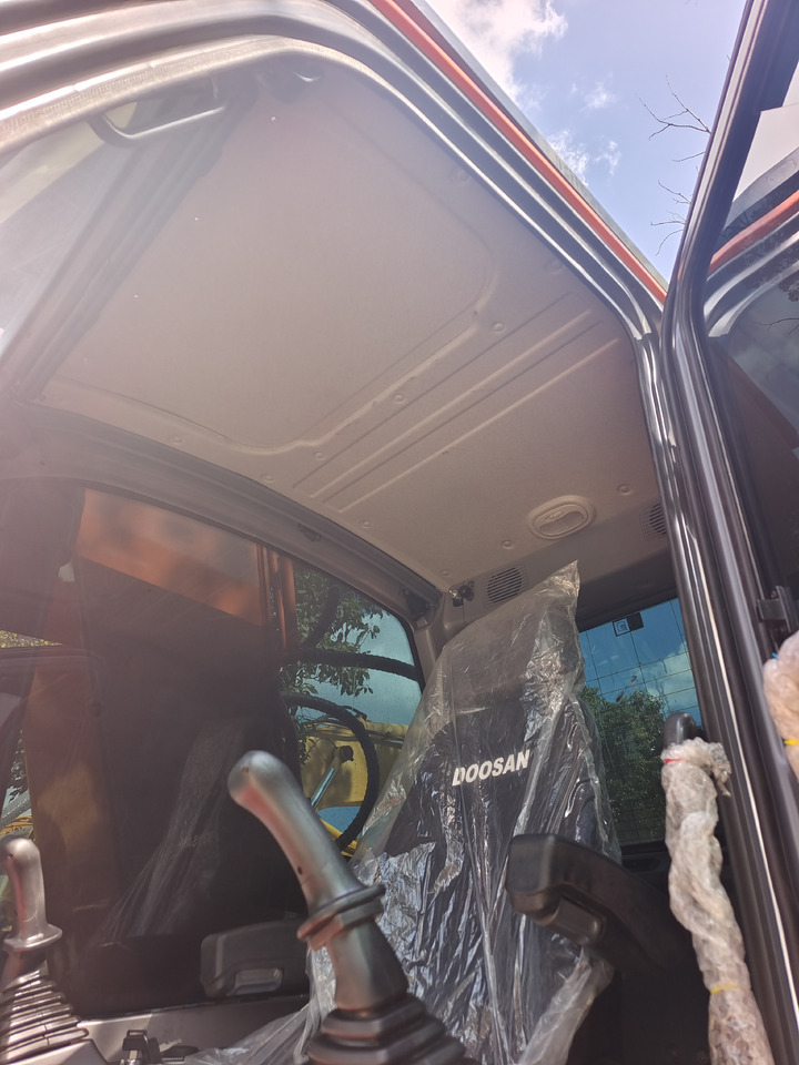 DOOSAN DX225LCA - Kettenbagger: das Bild 5 DOOSAN DX225LCA - Kettenbagger: das Bild 5