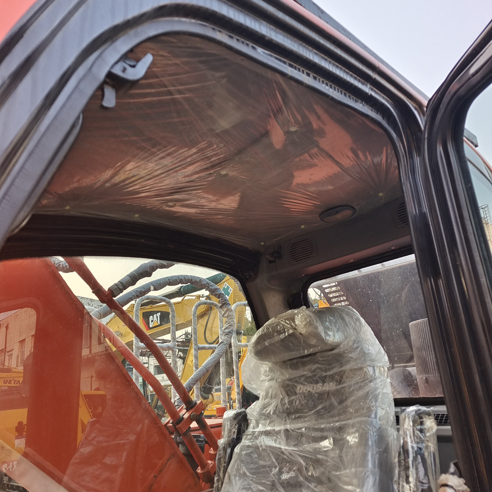 DOOSAN DX300 LC - 9C DX300LCA - Kettenbagger: das Bild 3 DOOSAN DX300 LC - 9C DX300LCA - Kettenbagger: das Bild 3