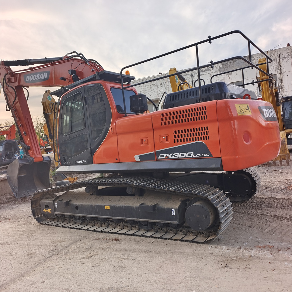 DOOSAN DX300LC-9C DX300LCA - Kettenbagger: das Bild 5 DOOSAN DX300LC-9C DX300LCA - Kettenbagger: das Bild 5
