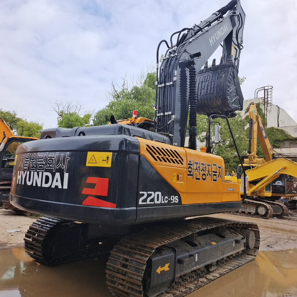 HYUNDAI 220LC-9S 220LC - 9T - Kettenbagger: das Bild 3 HYUNDAI 220LC-9S 220LC - 9T - Kettenbagger: das Bild 3