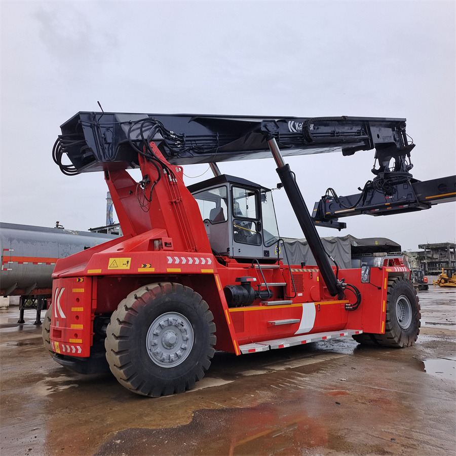 KALMAR DRF 450 - Reach stacker: das Bild 5 KALMAR DRF 450 - Reach stacker: das Bild 5