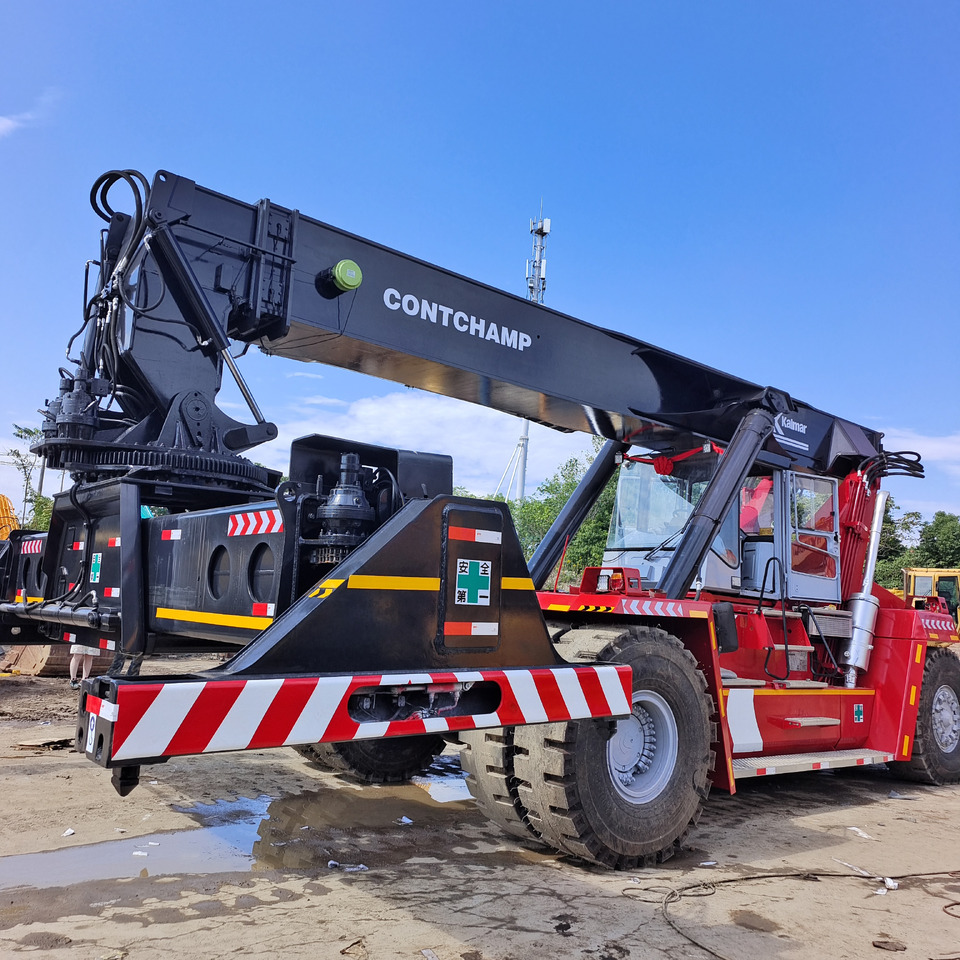 KALMAR DRF450 - Reach stacker: das Bild 1 KALMAR DRF450 - Reach stacker: das Bild 1