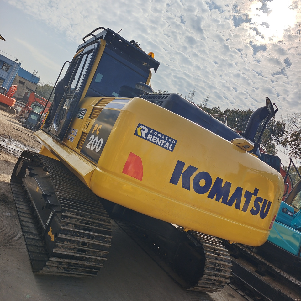 Kettenbagger KOMATSU PC 200-8: das Bild 7