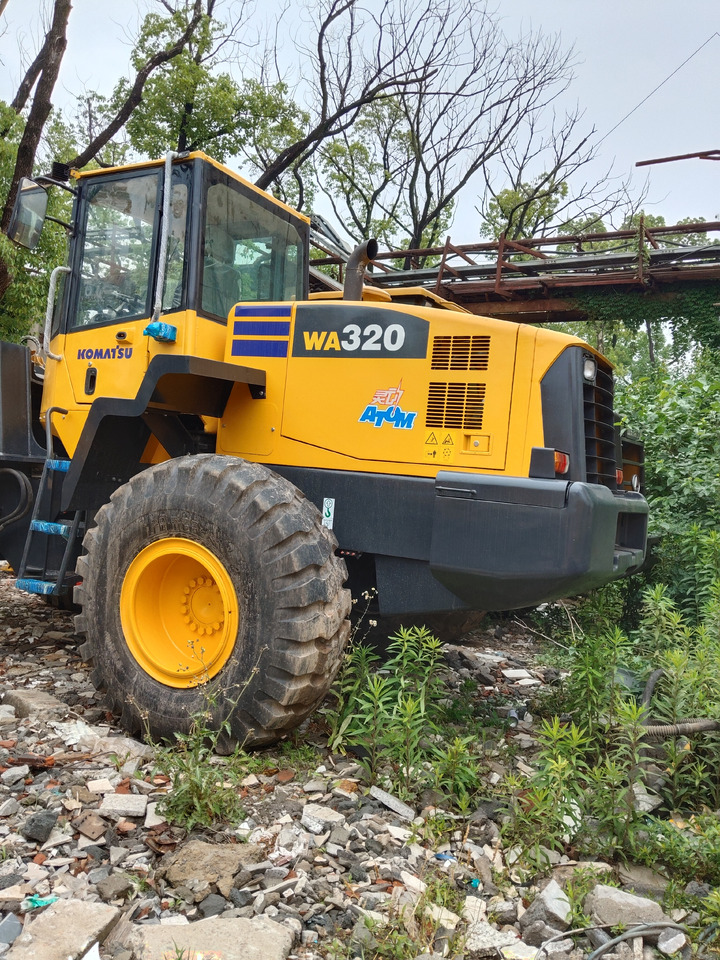 KOMATSU WA320-5 - Radlader: das Bild 2 KOMATSU WA320-5 - Radlader: das Bild 2