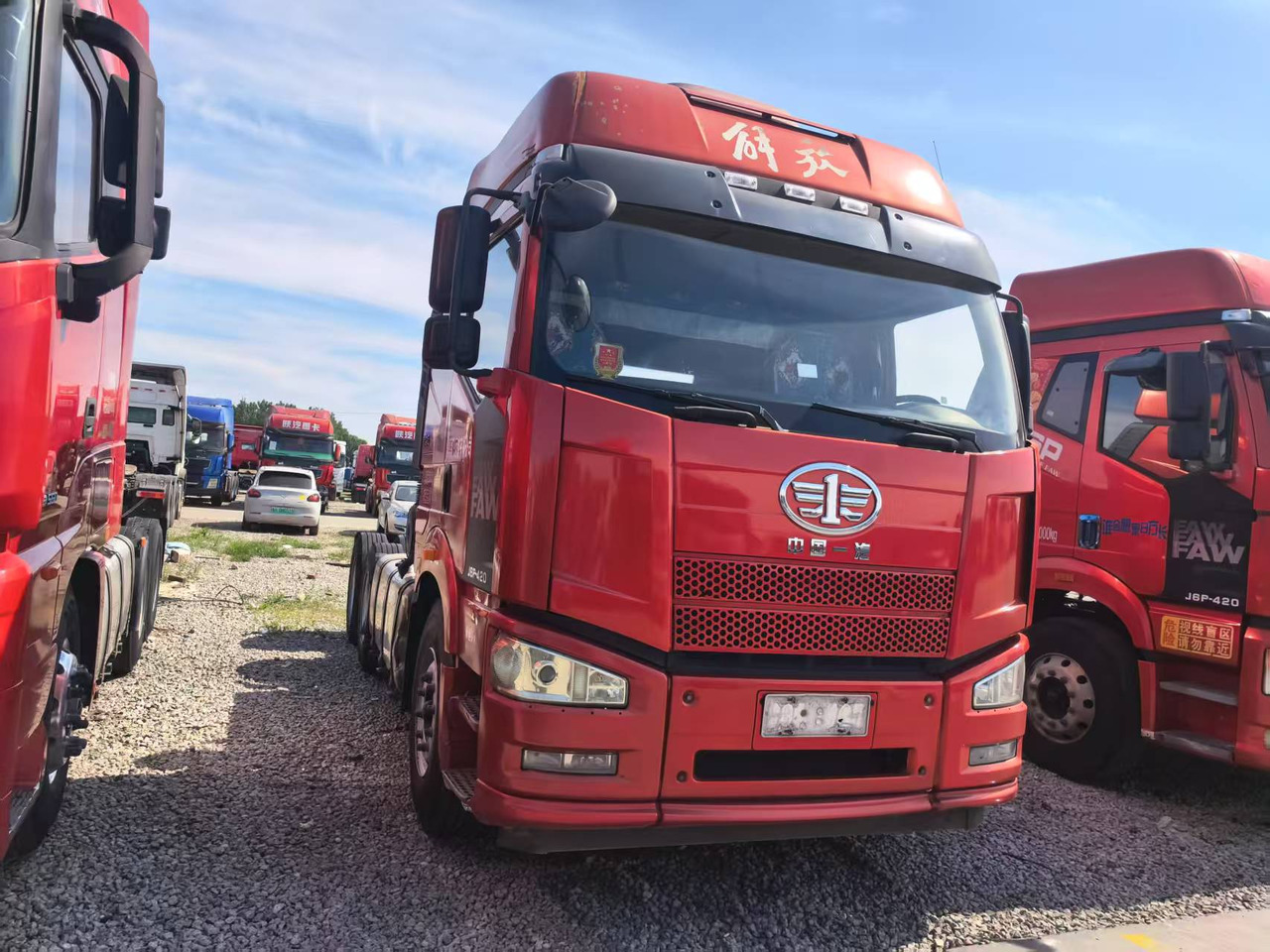 FAW JIEFANG - Sattelzugmaschine: das Bild 2 FAW JIEFANG - Sattelzugmaschine: das Bild 2