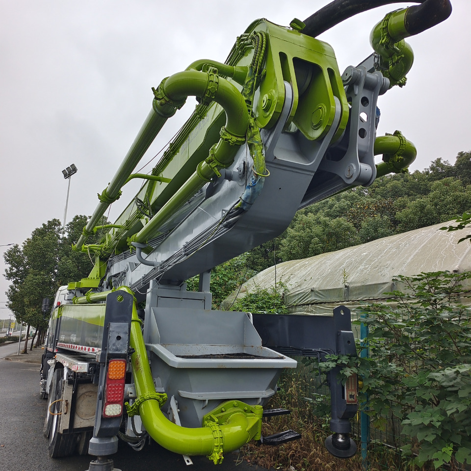 ZOOMLION ZLJ5336THBSE - Betonpumpe: das Bild 5 ZOOMLION ZLJ5336THBSE - Betonpumpe: das Bild 5