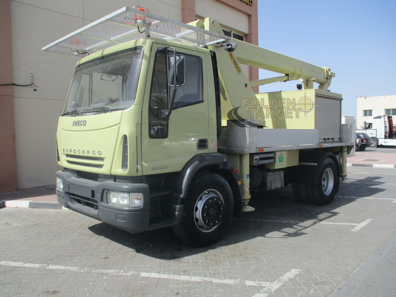 Iveco EURO CARGO 180E28 4x2 PALFINGER P180 Manlift - LKW mit Arbeitsbühne: das Bild 2 Iveco EURO CARGO 180E28 4x2 PALFINGER P180 Manlift - LKW mit Arbeitsbühne: das Bild 2