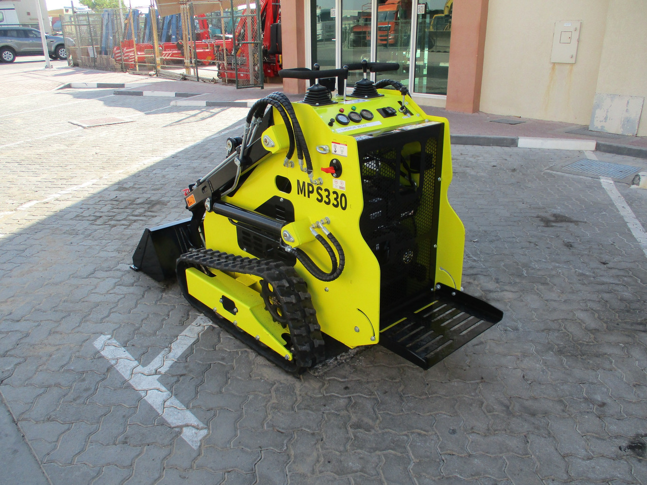 NEU: Kompaktlader MACHPRO MPS330 Mini Skid Steer: das Bild 7