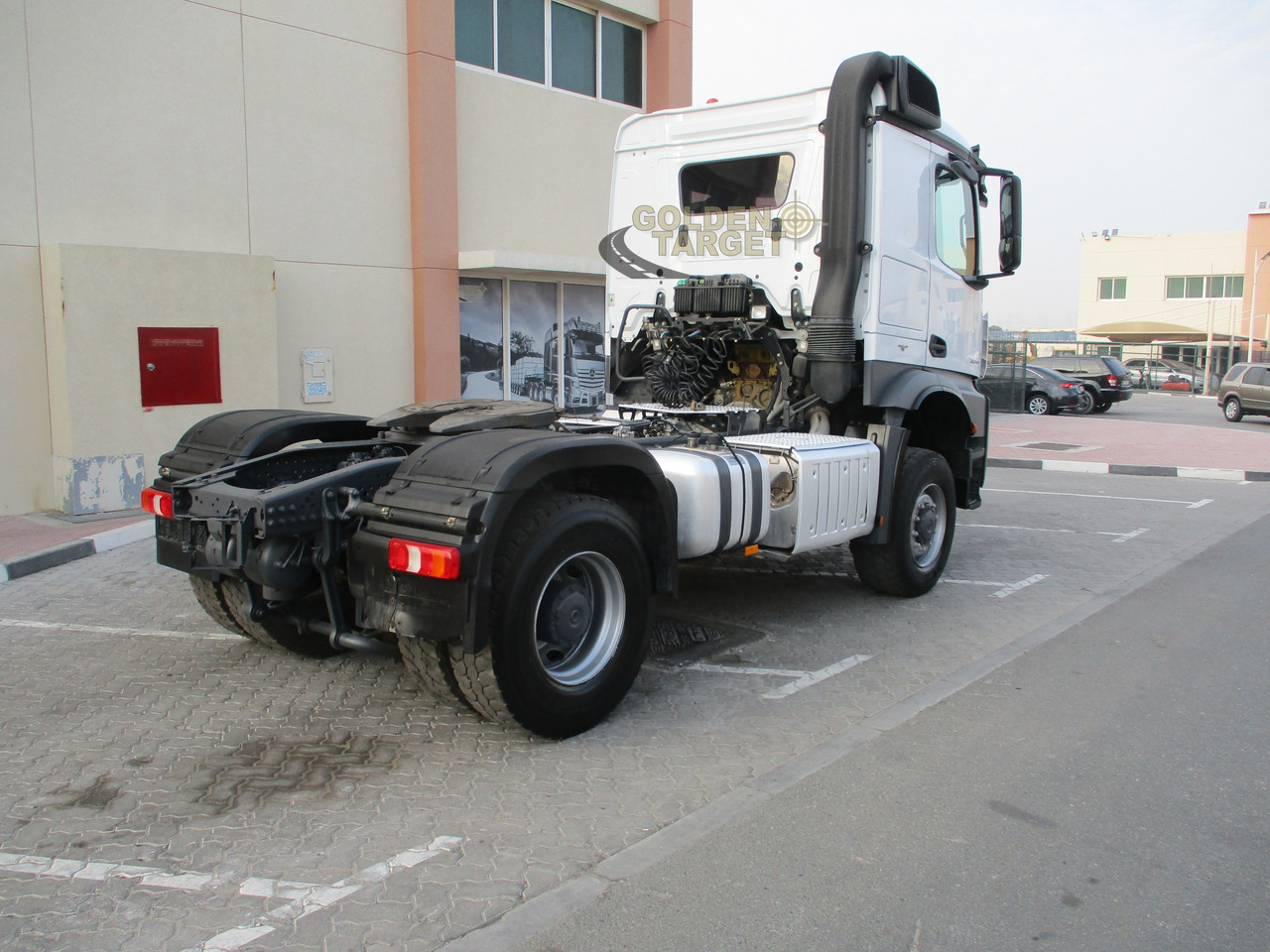 Mercedes-Benz Actros 2045 4x4 Head Truck - Sattelzugmaschine: das Bild 3 Mercedes-Benz Actros 2045 4x4 Head Truck - Sattelzugmaschine: das Bild 3