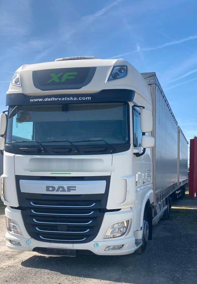 DAF XF 460 SSC 6x2 tandem jumbo - Plane LKW: das Bild 1 DAF XF 460 SSC 6x2 tandem jumbo - Plane LKW: das Bild 1
