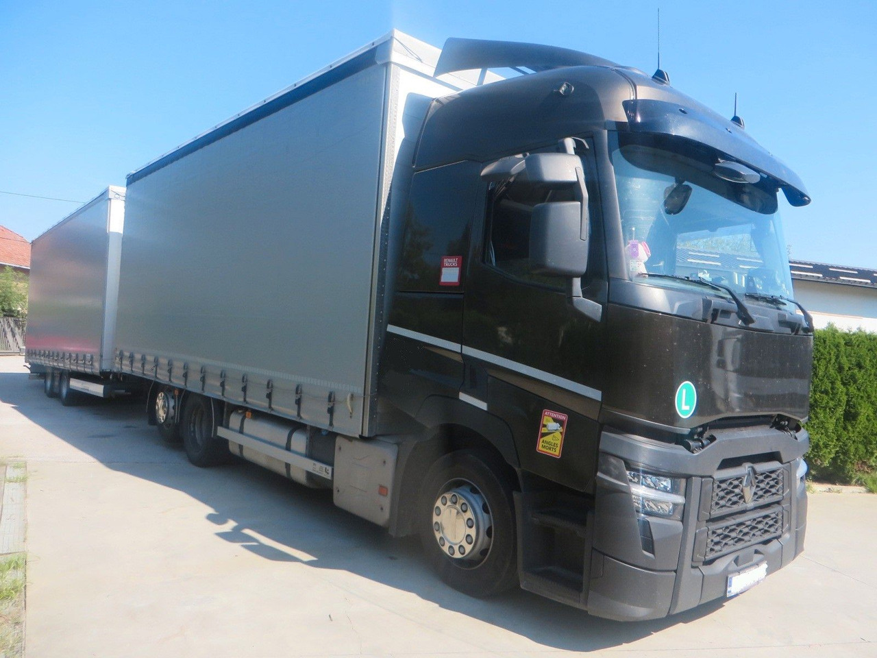 Renault T480 SC 6x2 tandem jumbo 116m3 - Plane LKW: das Bild 2 Renault T480 SC 6x2 tandem jumbo 116m3 - Plane LKW: das Bild 2