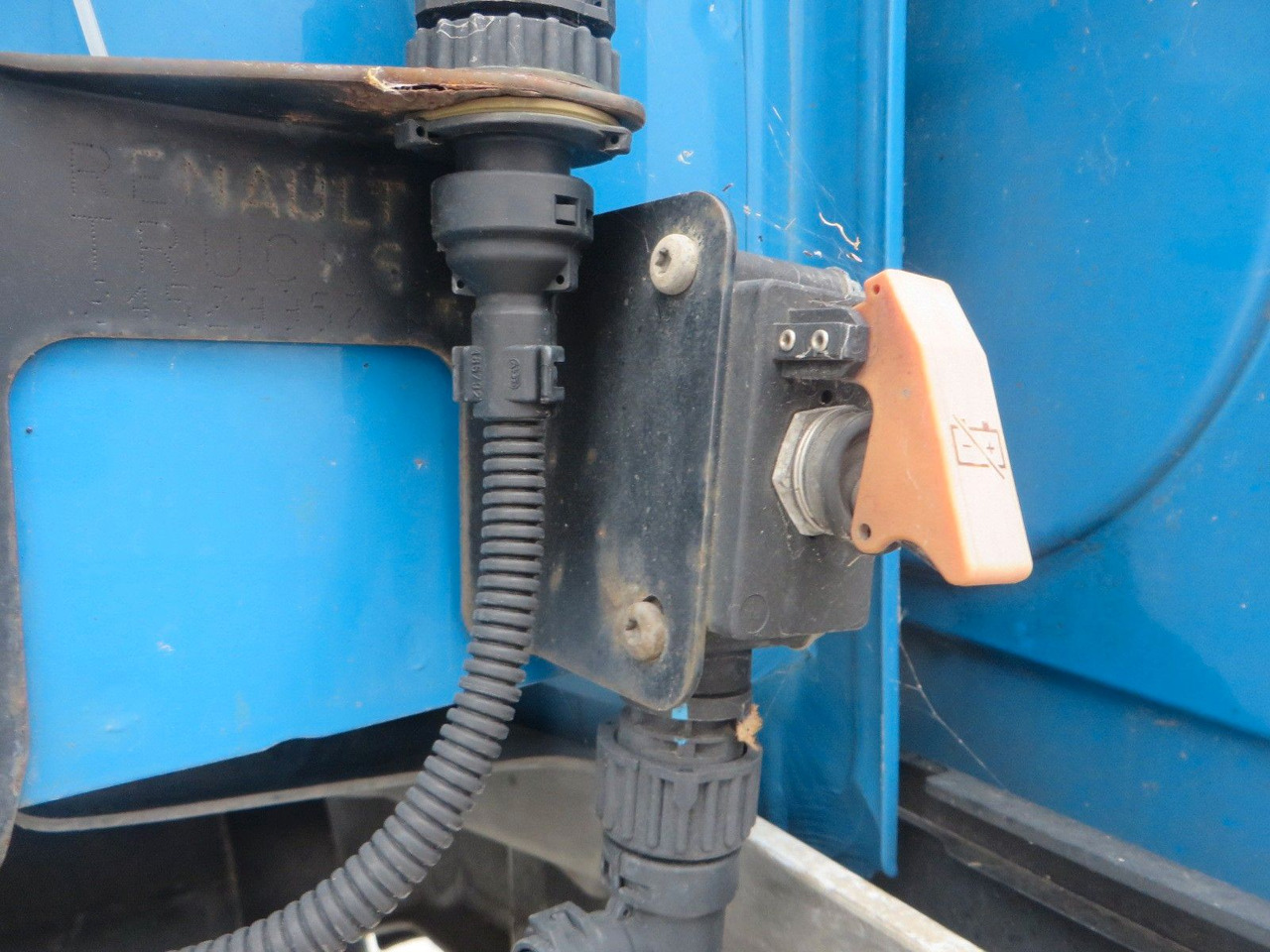 Renault T440 SC 4x2Tractor ADR - Sattelzugmaschine: das Bild 5 Renault T440 SC 4x2Tractor ADR - Sattelzugmaschine: das Bild 5