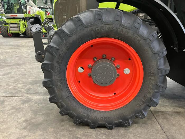 Claas Arion 540 - Traktor: das Bild 4 Claas Arion 540 - Traktor: das Bild 4