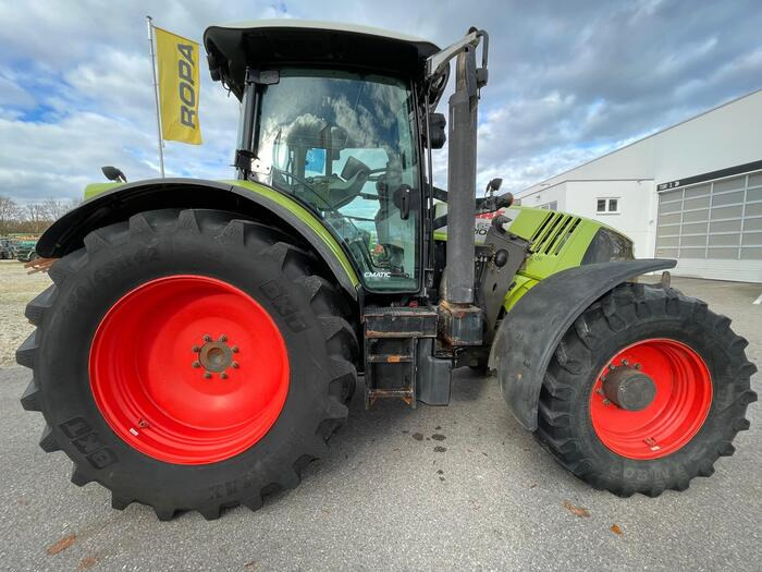 Claas Arion 650 - Traktor: das Bild 2 Claas Arion 650 - Traktor: das Bild 2