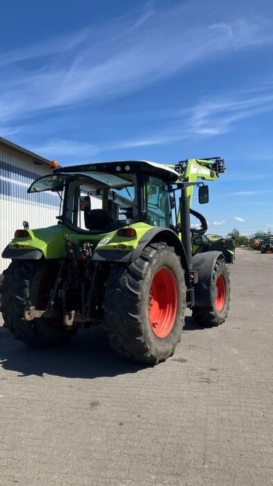 Claas Arion 650 - Traktor: das Bild 4 Claas Arion 650 - Traktor: das Bild 4