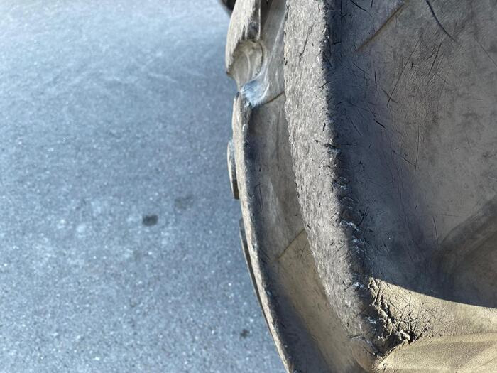 Claas Arion 650 - Traktor: das Bild 2 Claas Arion 650 - Traktor: das Bild 2