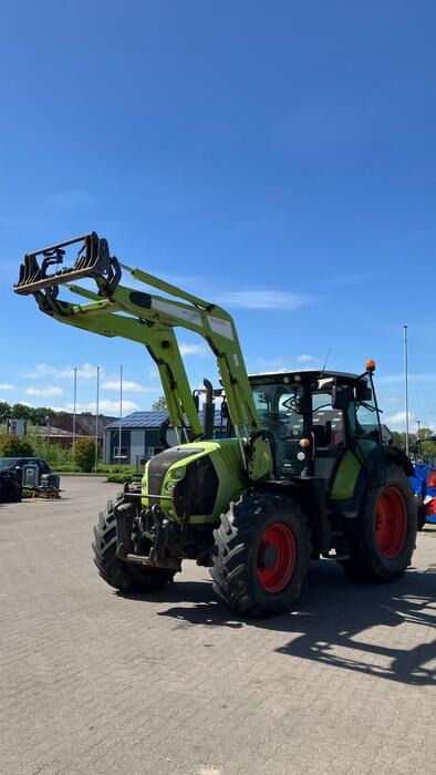 Claas Arion 650 - Traktor: das Bild 1 Claas Arion 650 - Traktor: das Bild 1