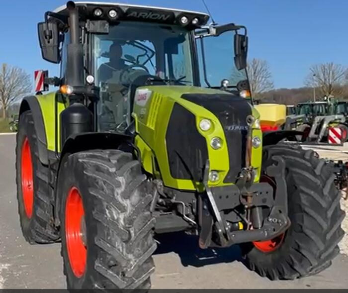 Claas Arion 650 - Traktor: das Bild 1 Claas Arion 650 - Traktor: das Bild 1