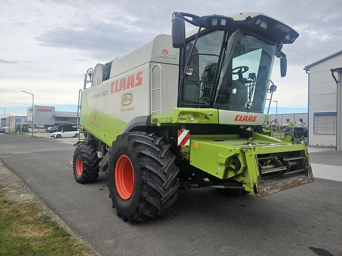 Claas Lexion 560 - Mähdrescher: das Bild 3 Claas Lexion 560 - Mähdrescher: das Bild 3