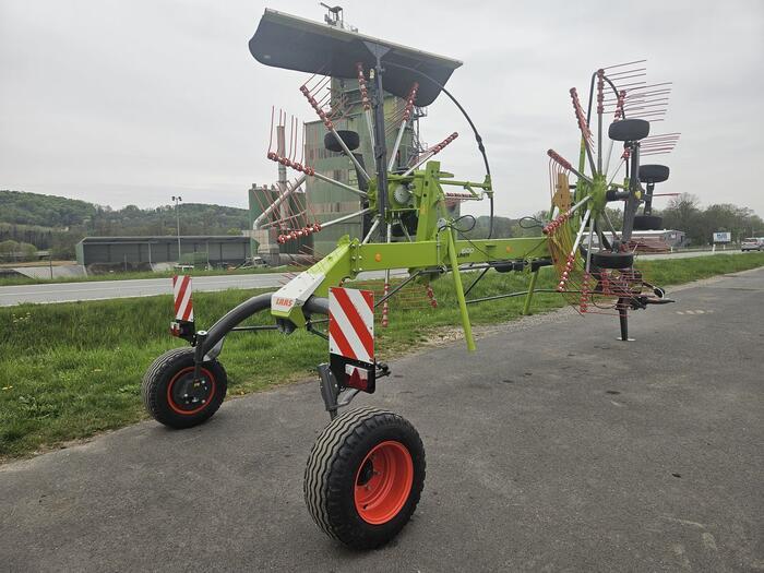 Claas Liner 1600 - Heuwender/ Wenderechen: das Bild 3 Claas Liner 1600 - Heuwender/ Wenderechen: das Bild 3