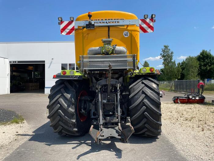 Claas Xerion 4000 - Traktor: das Bild 4 Claas Xerion 4000 - Traktor: das Bild 4