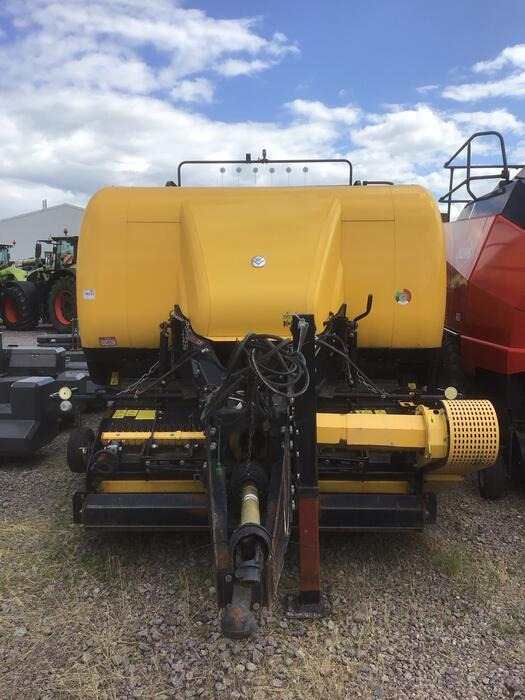 New Holland BB 9080 R - Packenpresse: das Bild 2 New Holland BB 9080 R - Packenpresse: das Bild 2