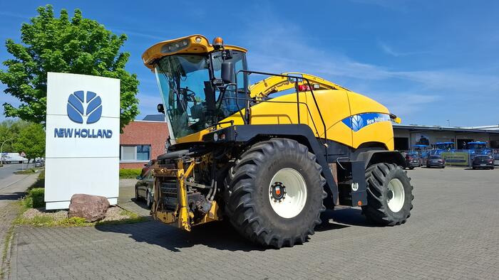 New Holland FR 9060 - Feldhäcksler: das Bild 1 New Holland FR 9060 - Feldhäcksler: das Bild 1