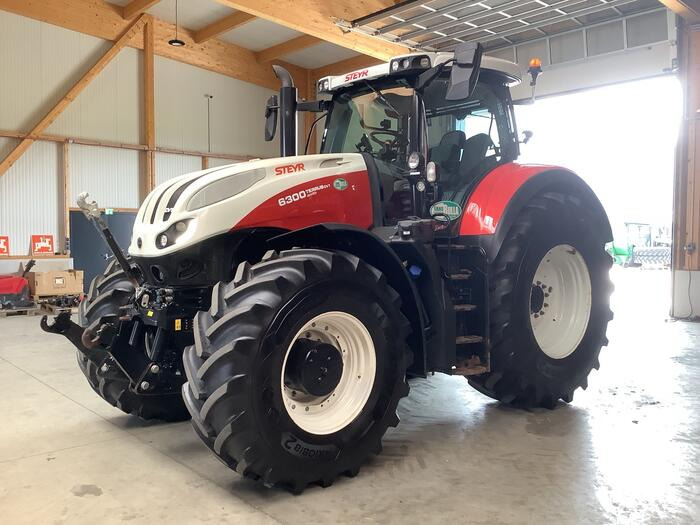 Steyr Terrus 6300 - Traktor: das Bild 1 Steyr Terrus 6300 - Traktor: das Bild 1