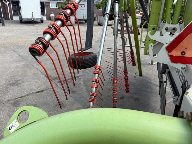 Heuwender/ Wenderechen Claas Liner 2900 Zwadhark 2 rotorhark zwiller: das Bild 11