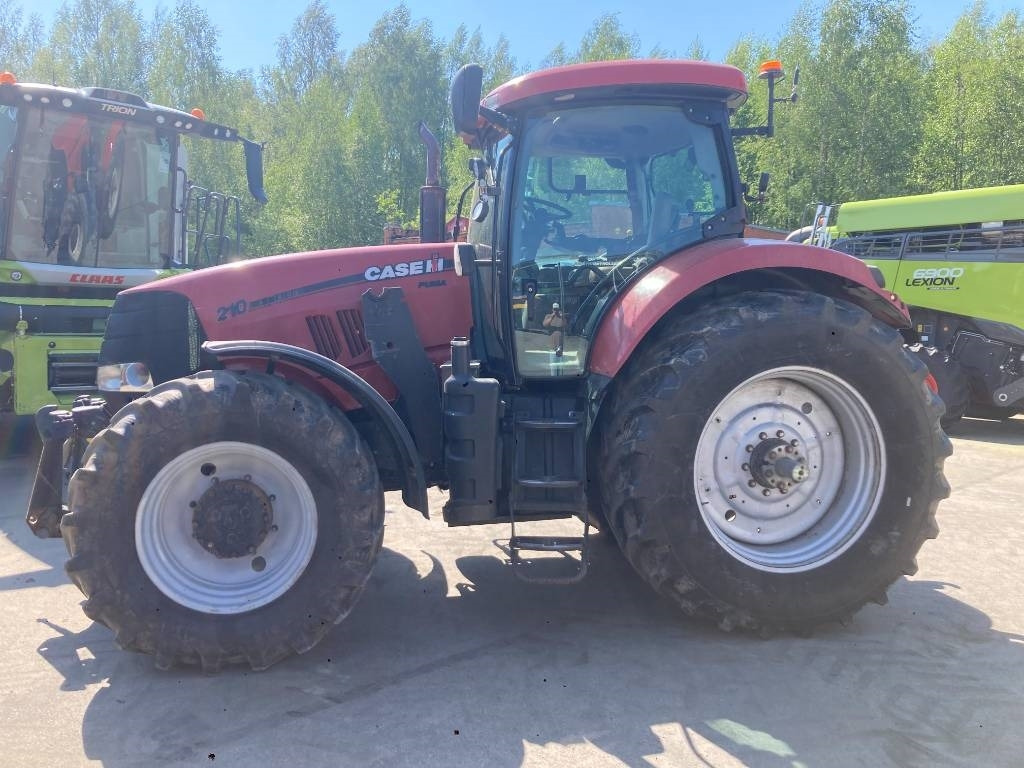 Case IH PUMA 210 - Traktor: das Bild 2 Case IH PUMA 210 - Traktor: das Bild 2