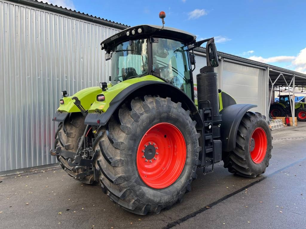 Traktor Claas Axion 920: das Bild 7 Traktor Claas Axion 920: das Bild 7