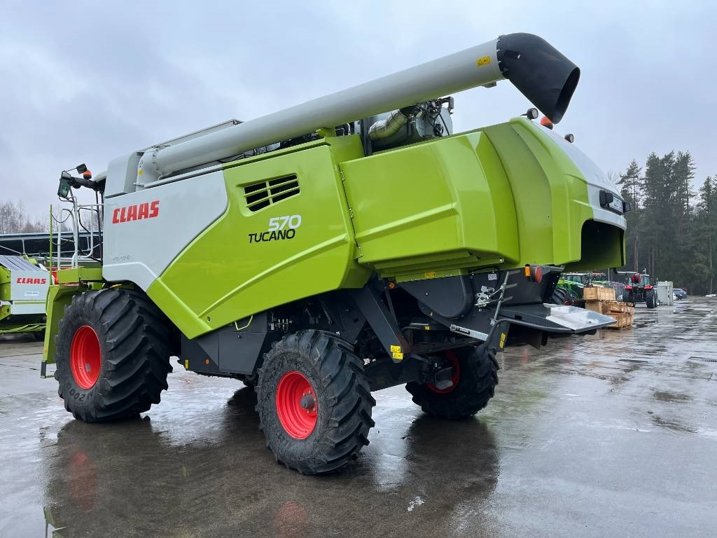 Claas Tucano 570 - Mähdrescher: das Bild 5 Claas Tucano 570 - Mähdrescher: das Bild 5