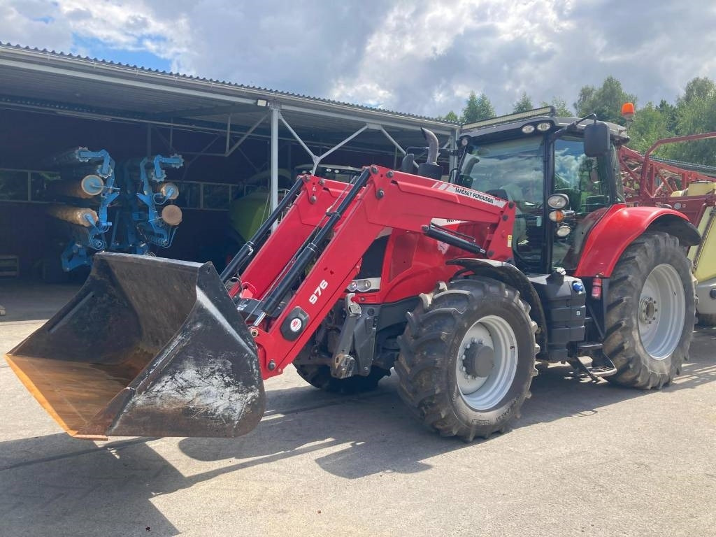 Massey Ferguson 7620 Dyna 6 - Traktor: das Bild 1 Massey Ferguson 7620 Dyna 6 - Traktor: das Bild 1